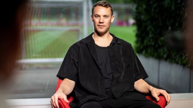 Manuel Neuer feiert sein überraschendes Comeback mit Deutschland für die WM 2026