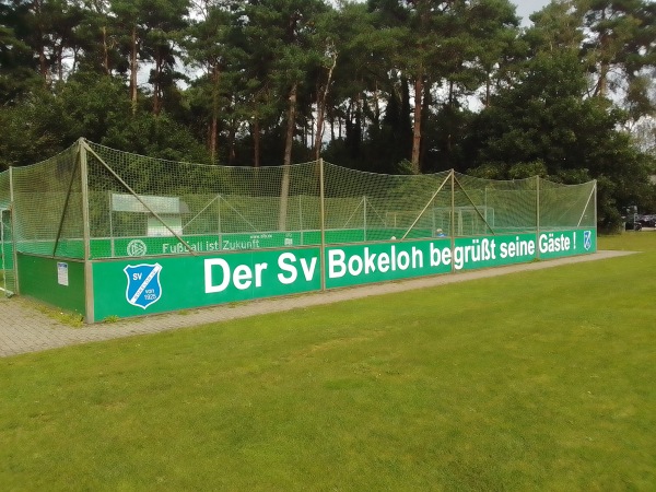 Sportanlage Grenzweg - Der SV Bokeloh begrusst seine Gaste